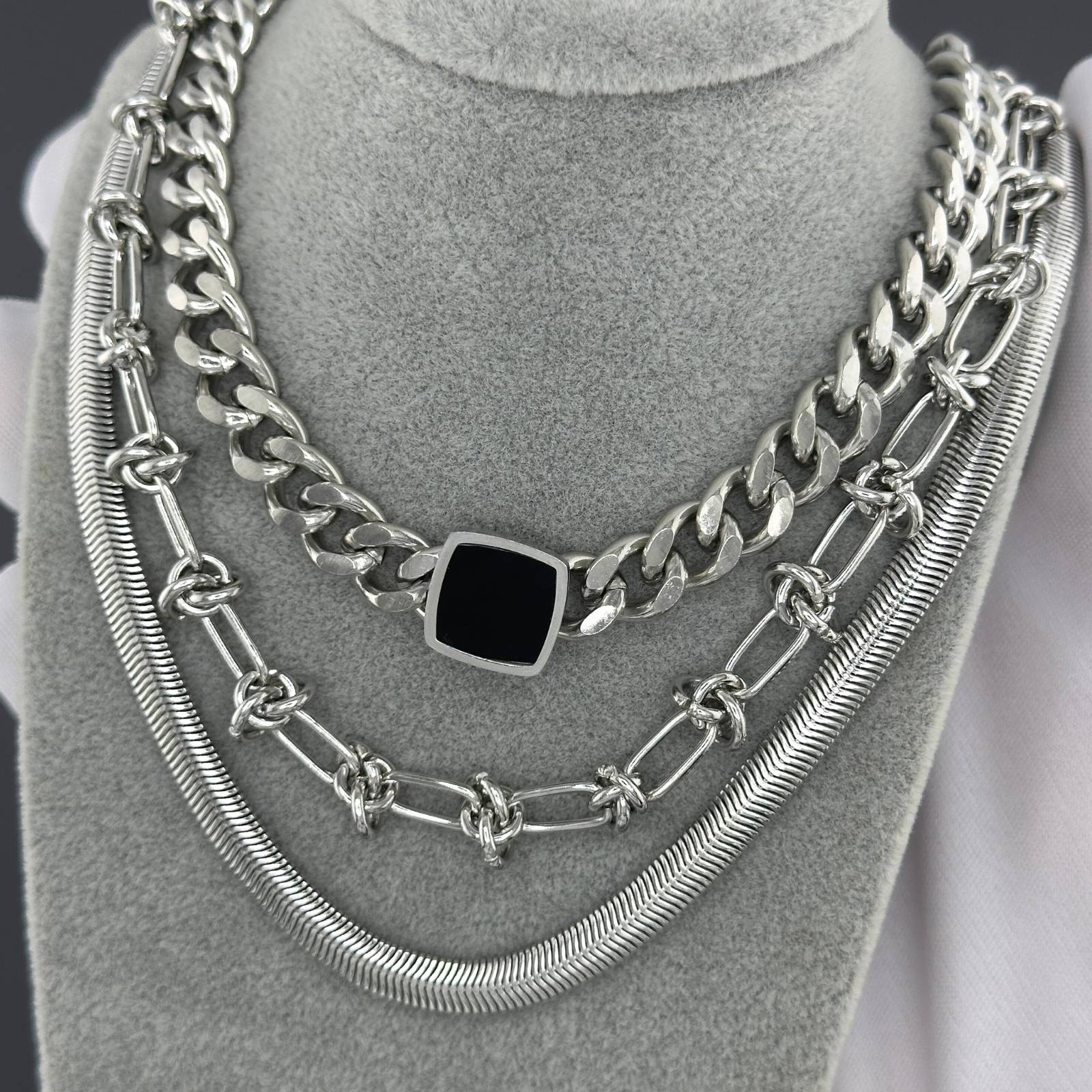 Stainless steel necklace